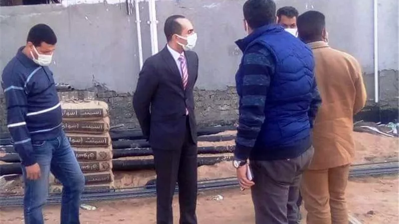 نائب محافظ سوهاج يتفقد أعمال إنشاء الوحدة الصحية بقرية 