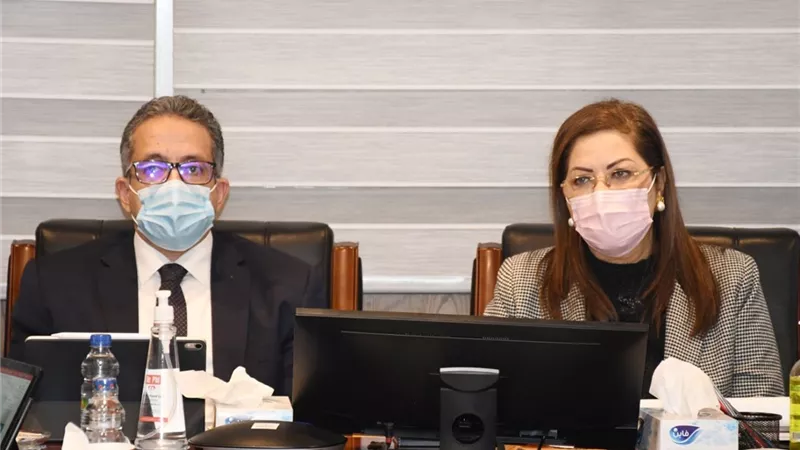السعيد والعناني يبحثان تفعيل وحدة الحسابات الفرعية بوزارة السياحة والآثار