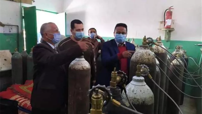 حملة مرورية للتأكد من توافر الأكسجين بمستشفيات الوادى الجديد.صور