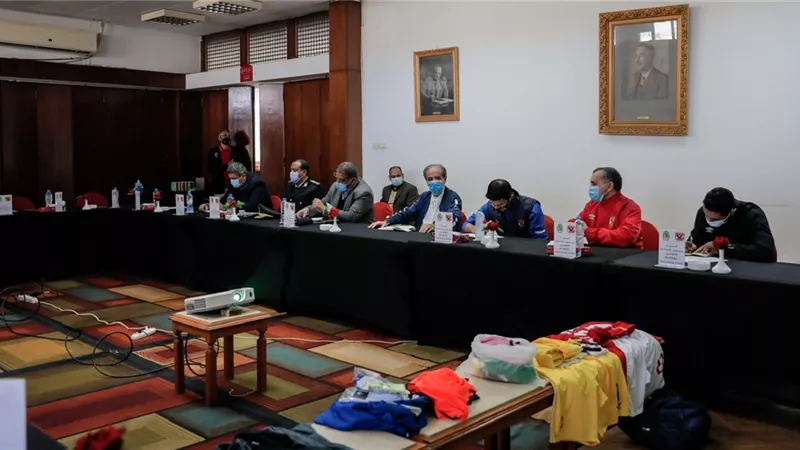 تفاصيل الاجتماع الفنى.. الأهلى يرتدى الأحمر فى مواجهة سونيديب غداً