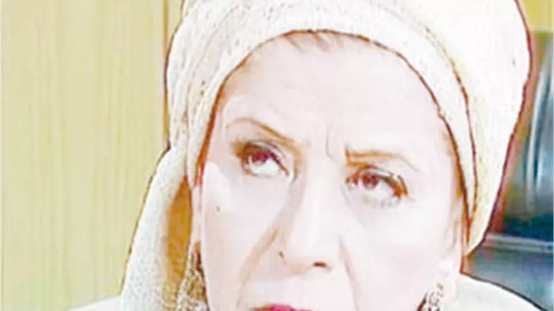 سناء جميل أستاذة التمثيل