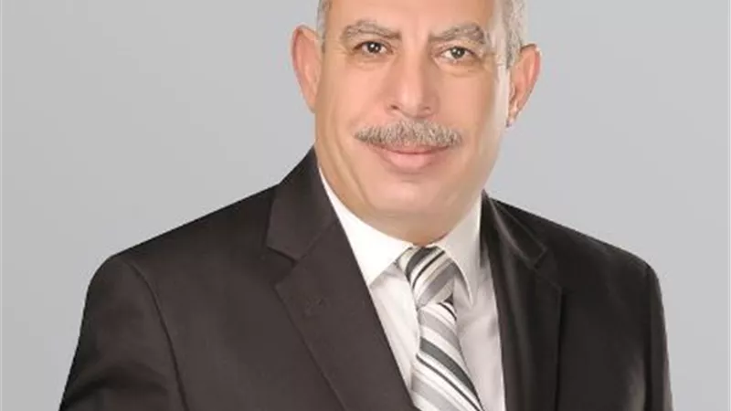 برلماني :تدني خدمات الاتصالات وإضافة مبالغ علي العملاء دون علمهم مخالف للدستور