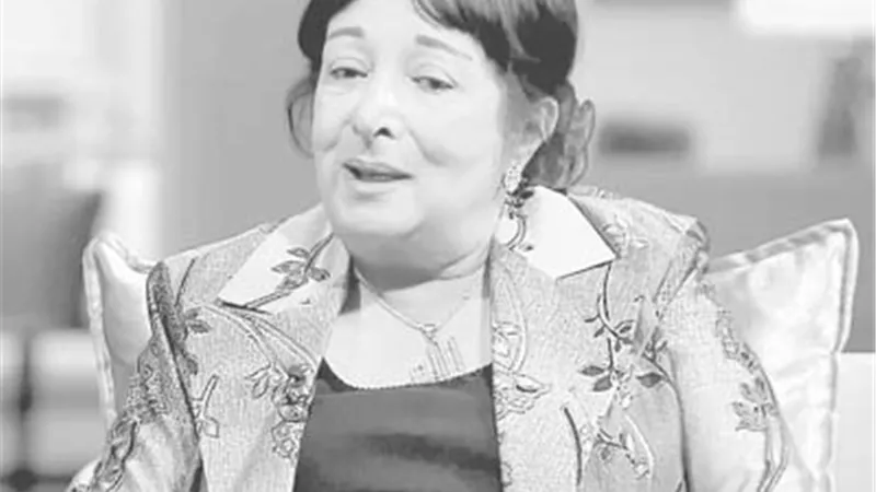معاملة المنتجين مع الفنانين القدامي لا تليق بتاريخهم