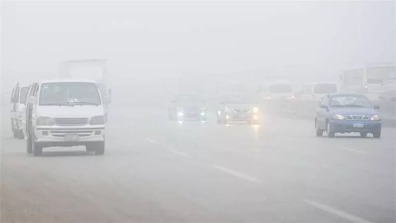 غلق طريق الفيوم وأسيوط وأبو صويرة وعيون موسى بسبب الشبورة