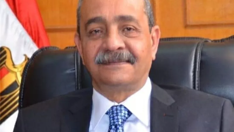 محافظ الإسماعيلية يقرر إستئناف أعمال البناء داخل الحيز العمراني