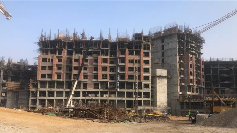 وزير الإسكان يتابع الموقف التنفيذى لمشروعات التطوير الجارى تنفيذها بمحافظة القاهرة