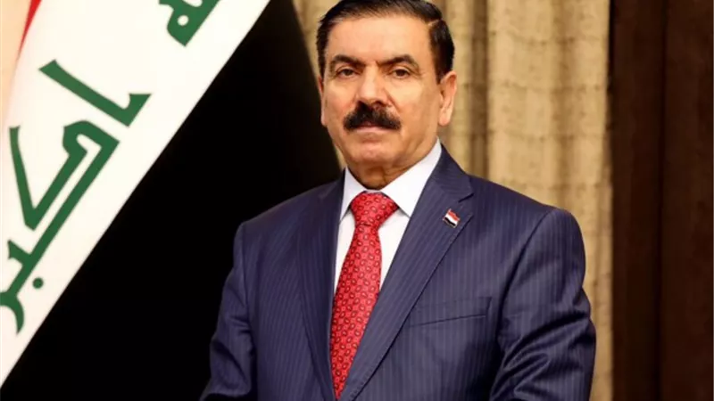 وزير الدفاع العراقي يحذر من حرب أهلية بسبب قصف البعثات الدبلوماسية
