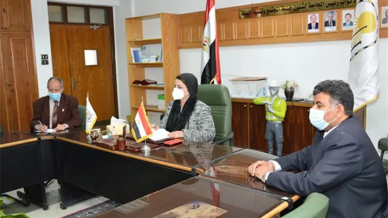 جامعة أسيوط تشهد بروتوكول تعاون للحد من ظاهرة حرق بقايا الذرة