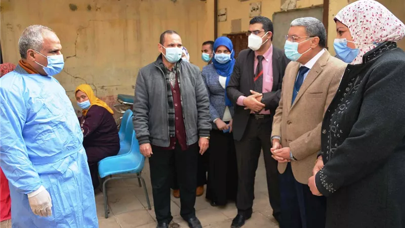 محافظ المنيا : لدينا 5 تنكات اكسجين والمستشفيات جاهزة لاستقبال مرضى كورونا