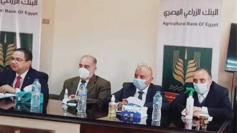 البنك الزراعي المصري يمول نظام الري الحديث في الإسماعيلية.صور