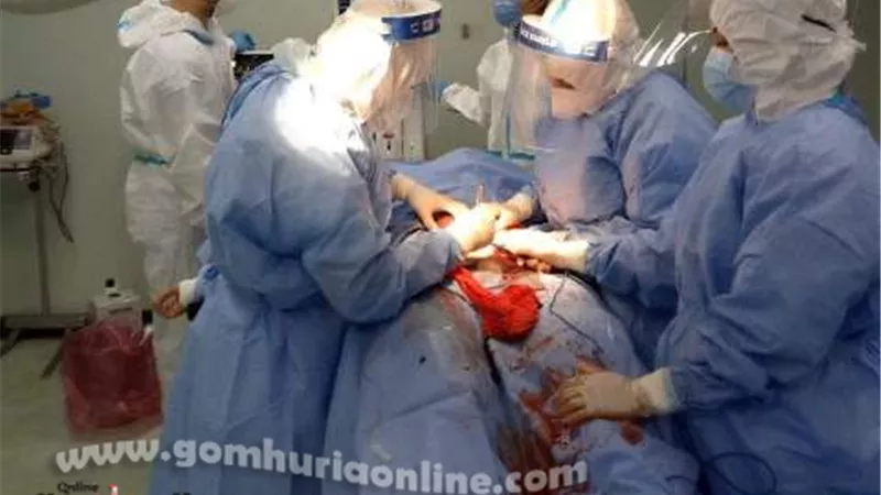 اجراء 5 عمليات لمرضى كوفيد- 19 وخروج 16حالة شفاء كورونا من مستشفى الاحرار بالزقازيق