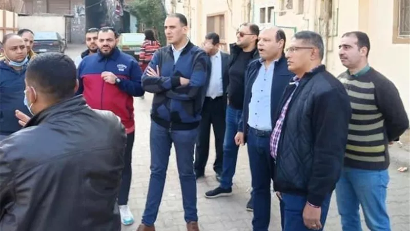 نواب دائرة المطرية يتفقدون منطقه الليمون والمطراوي لمتابعه مشروع الصرف الصحي
