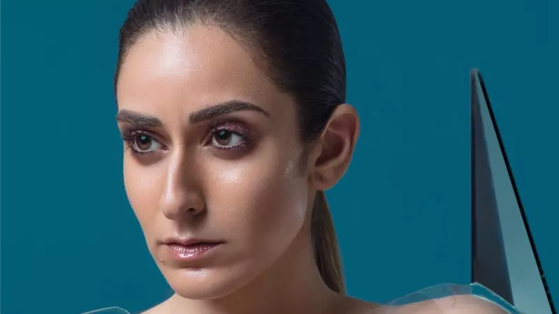 أمينه خليل تتألق في جلسه تصوير جديده بأنامل ثريا شوقي