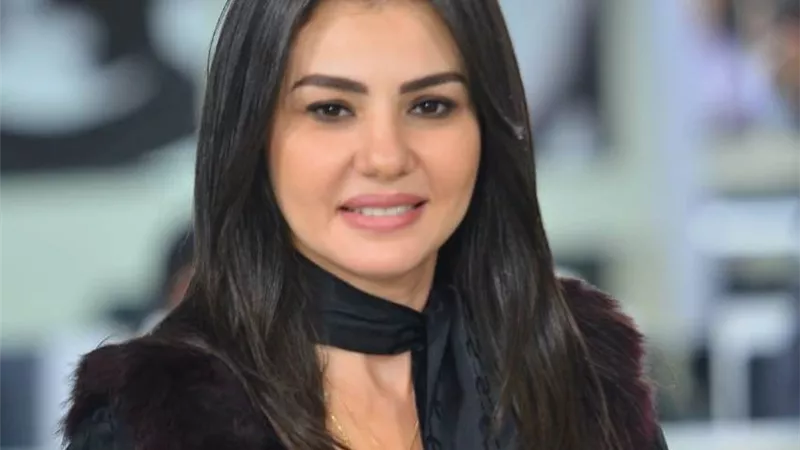 رواد السوشيال ميديا يحتفون بـ دينا فؤاد بعد تصدرها الترند الأول فى مصر