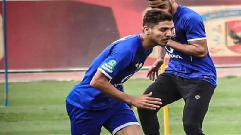 قرار هام من الاهلى لحماية نجم الهجوم من العروض