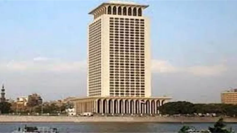 الخارجية: مصر تُعرب عن تعازيها في ضحايا الطائرة الإندونيسية