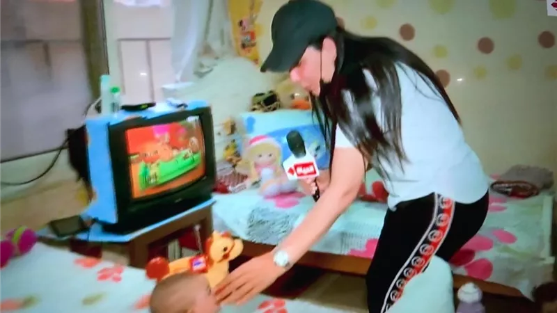 عبير صبرى تزور دار أيتام و توزع الهدايا على الأطفال .. صور