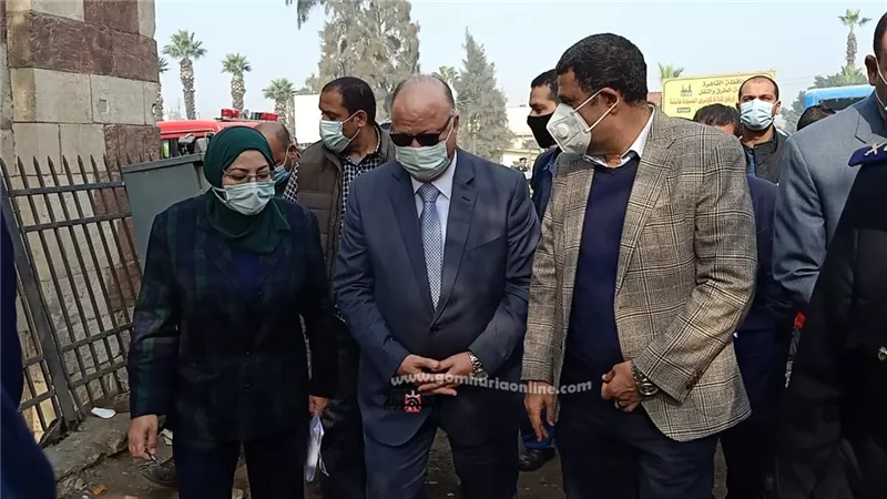 محافظ القاهرة يتفقد إزالة منطقة المسبح بالسيده عائشه بالصور