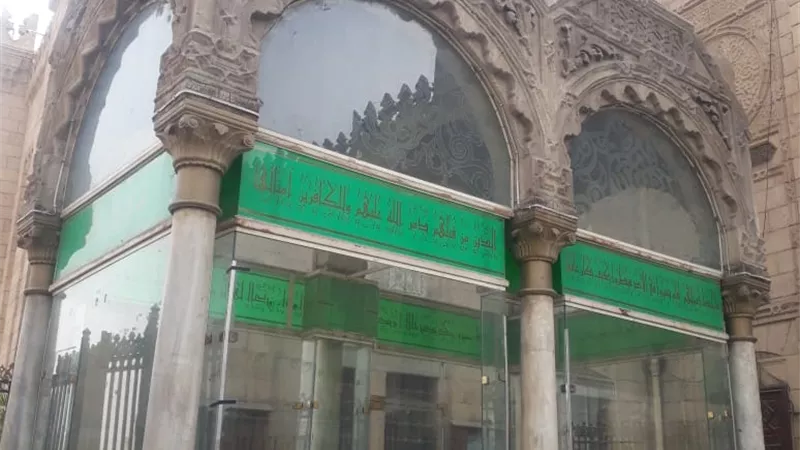 قبتي العتريس والعيدروس في عداد الآثار الإسلامية