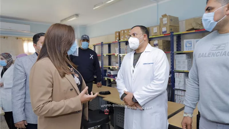 محافظ دمياط تفاجئ المستشفى العام للتأكد من توافر المستلزمات الطبية والدوائية وسلامة خزان الأكسجين