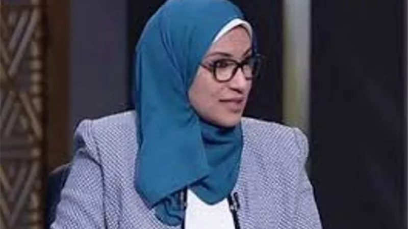 مستشار وزيرة الصحة: كل الشواهد تؤكد هبوط الموجة الثانية لكورونا بشكل اسرع