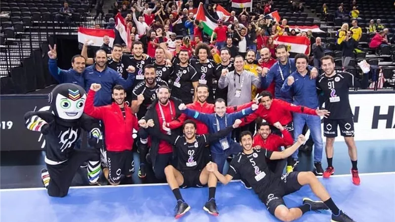 وفد اعلامي كبير يصل القاهرة للمشاركة في بطولة كاس العالم لليد