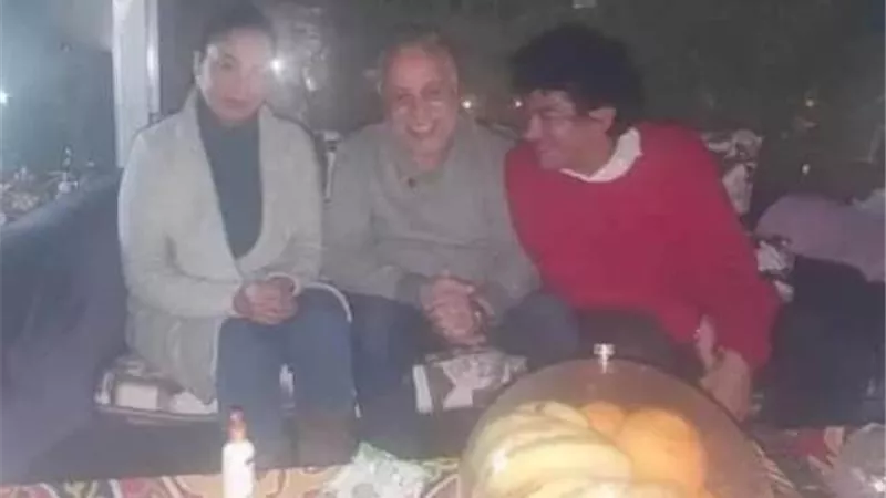أشرف زكى يصلح باسم سمرة ورحاب الجمل.. تفاصيل