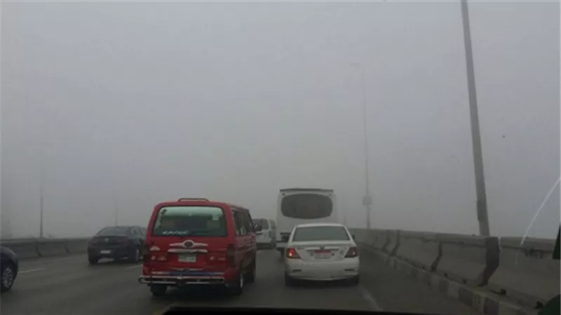 المرور تعلن غلق 3 طرق بسبب الشبورة الكثيفة
