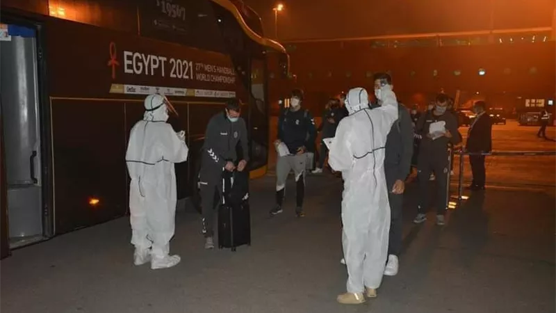 بعثة منتخب الارجنتين تصل القاهرة للمشاركة في بطولة كأس العالم لكرة اليد