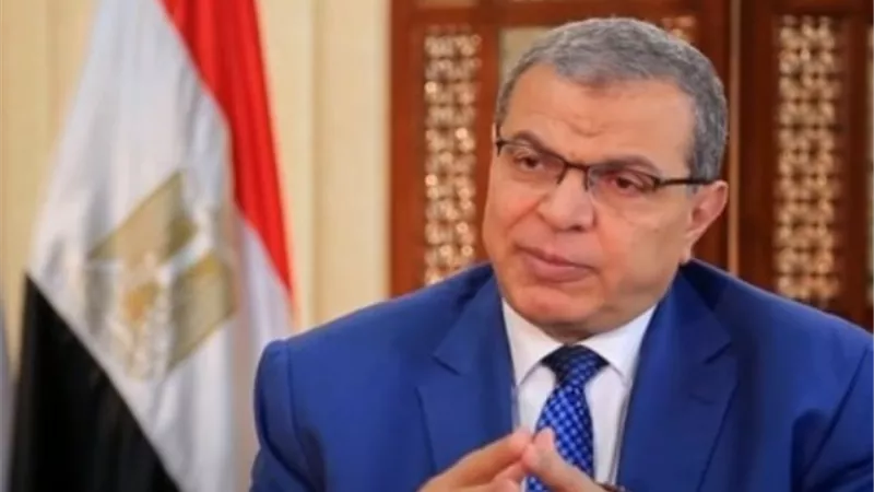 القوى العاملة : تعيين 1282 شاباً .. ومتابعة 398 منشأة احترازياً بالبحيرة