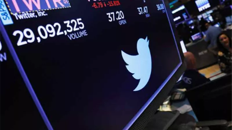 بعد تعليق حساب ترامب.. تراجع أسهم تويتر بنسبة 7%