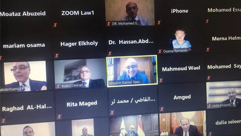 الجامعة البريطانية تعقد أول ومحاكمة جنائية إلكترونية في مصر