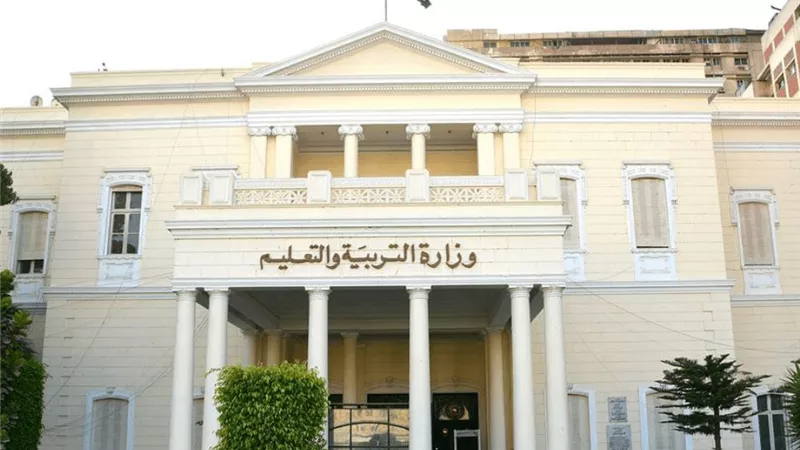 التعليم تعلن ضوابط نظام الدراسة بالمدارس التجارية والفندقية