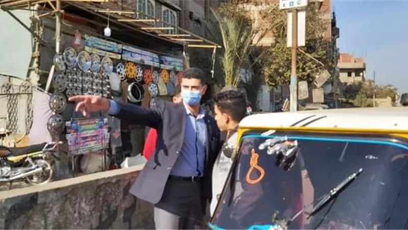 نائب محافظ القليوبية يقوم بجولة مفاجئة للوحدات المحلية بمركز الخانكة.