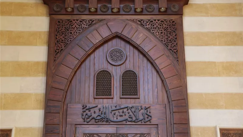 هل يجوز استخدام دماء ولحوم الخنزير في صناعة الأعلاف؟ .. دار الإفتاء تجيب