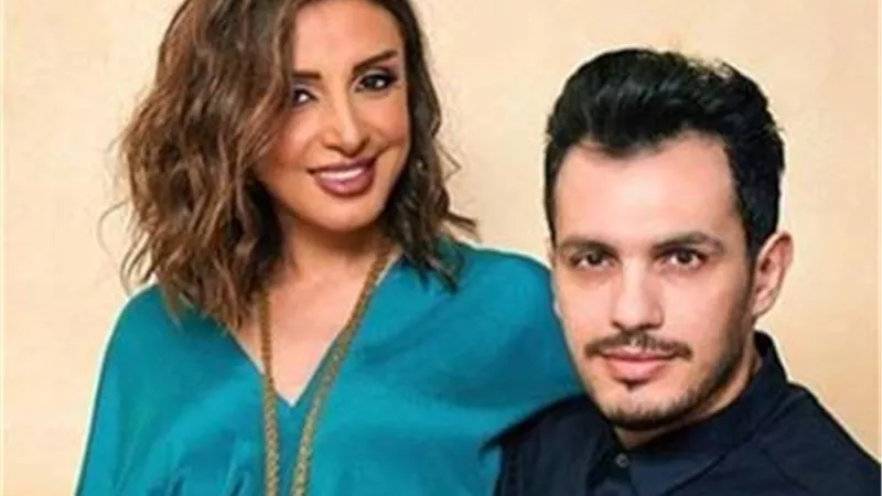 الموزع احمد ابراهيم مطرب ولاول مرة