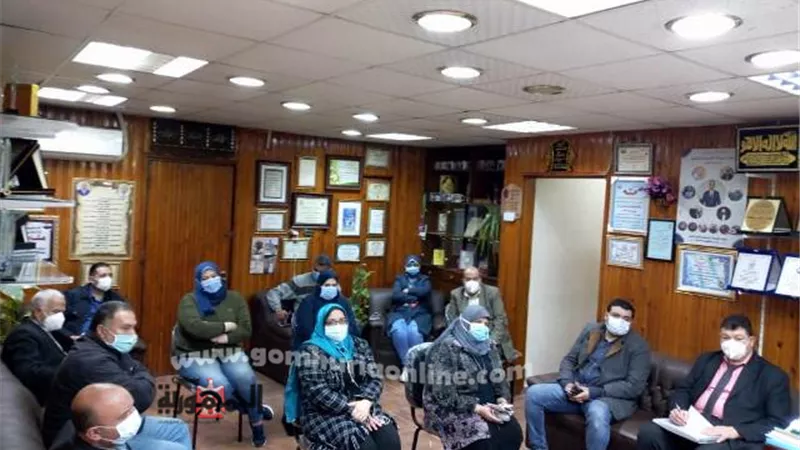 مدير صحة الشرقية يجتمع بمديري الإدارات لمناقشة الإستعدادات النهائية لإنطلاق المبادرة الرئاسية للعزل المنزلي