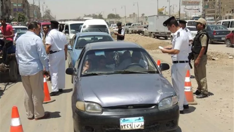 112محضراً لعدم ارتداء كمامات وغلق 8 سناتر ببنى سويف