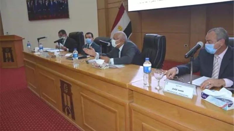 تطوير قرى الفرافرة ضمن مبادرة حياة كريمة بالوادى الجديد