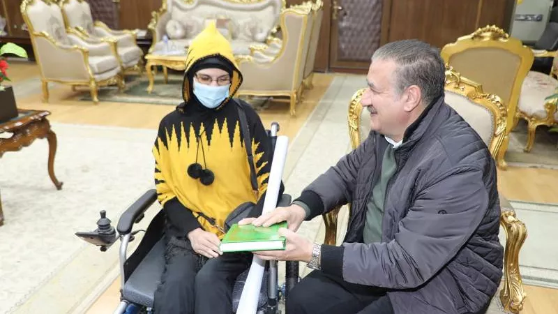 تقديرا لجهوده المثمرة 