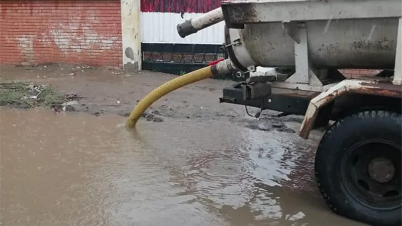 تحول شوارع بلطيم إلى بحيرات بسبب تراكم الأمطار