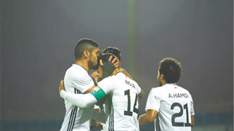 رضا شحاتة يتلاعب بالعميد