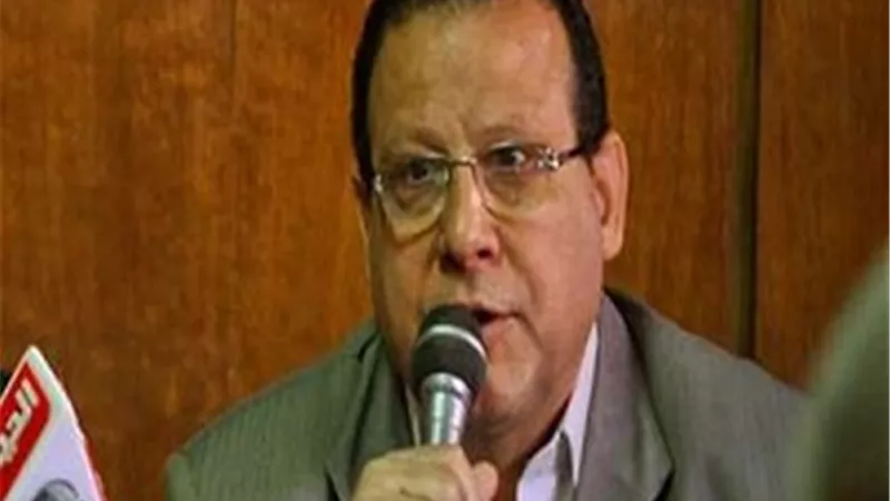 البدوى يطالب بلجنة تقصى حقائق وتحويل المقصرين بالحديد والصلب للنيابة العامة