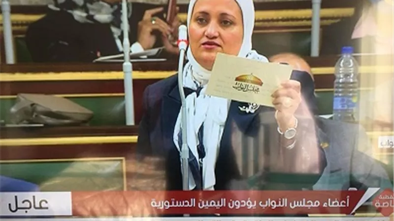 وزير الزراعة يعد بحل مشكلة الأسمدة بمحافظة أسيوط وساحل سليم