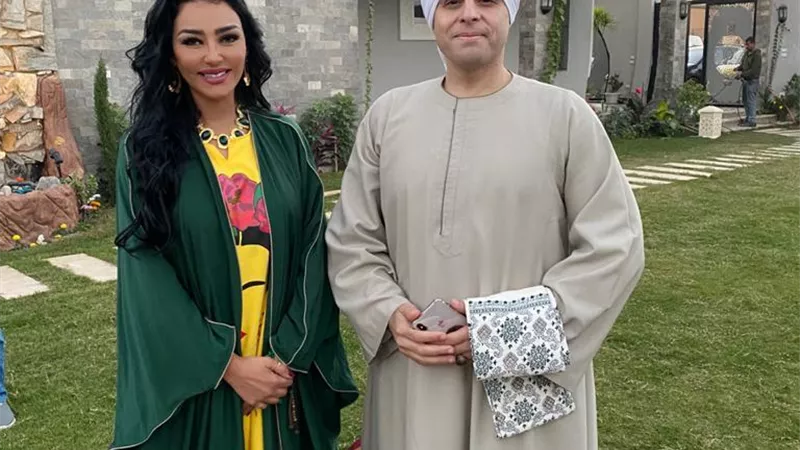 الثلاثاء على cbc.. هبة الأباصيري تحاور المنشد محمود التهامي