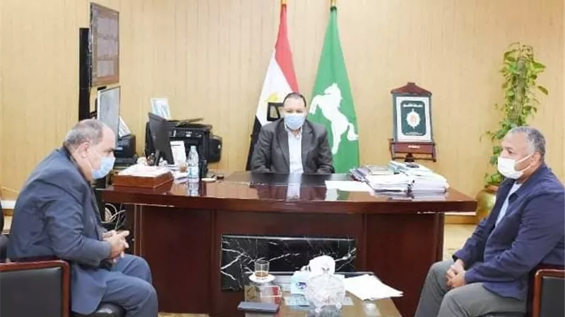 محافظ الشرقية: الإستثمار يمثل حجر الزاوية للتنمية الإقتصادية والإجتماعية