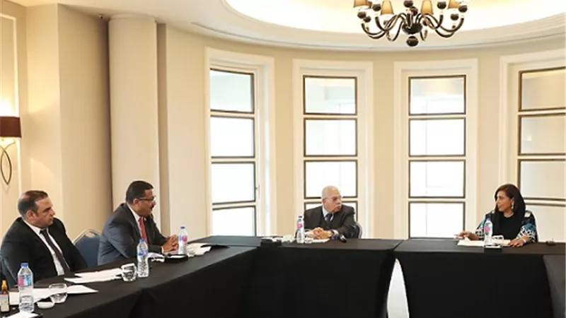 بدور القاسمي تبحث مع اتحادي الناشرين المصريين والعرب فرص النهوض بالكتاب العربي