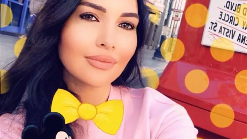 إطلالة مبهجة للنجمة اللبنانية لاميتا فرنجية فى أحدث ظهور لها ..صور