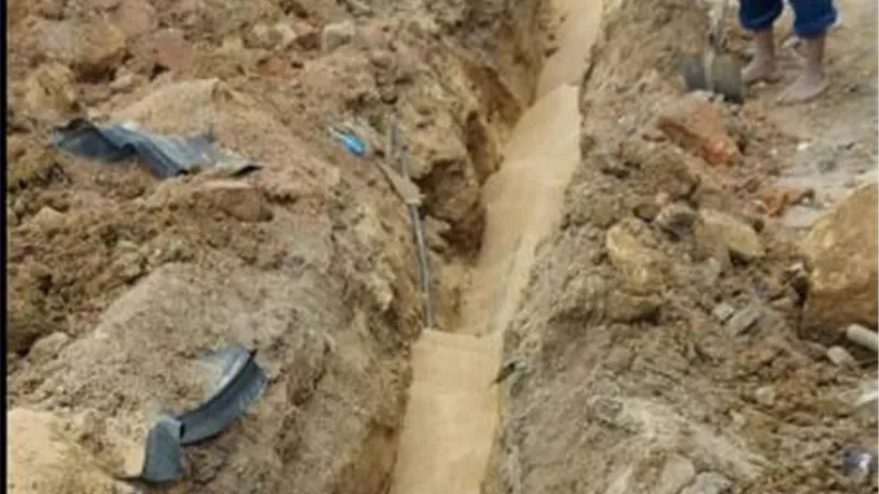 رئيس مياه القناة : تغيير مسار خطوط الشبكات علي جانبي طريق السويس ـ الإسماعيلية.صور