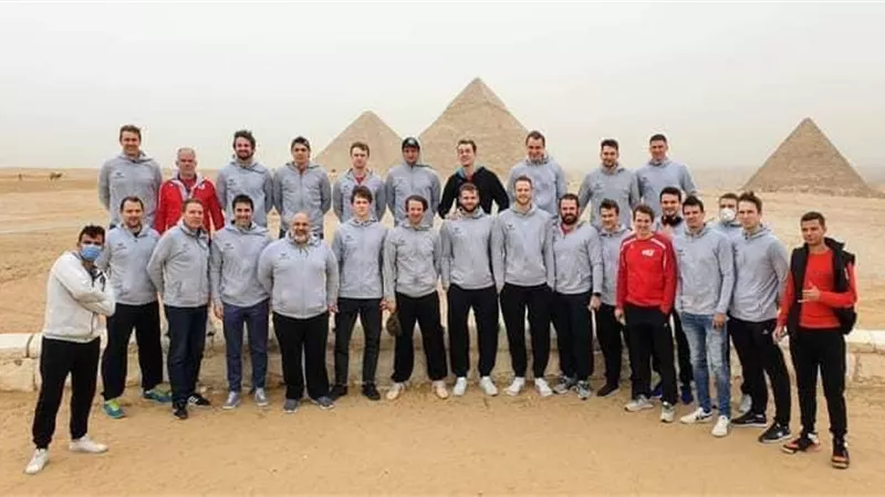 منتخب سويسرا يزور الاهرامات قبل موقعة فرنسا الحاسمة بمونديال اليد